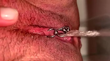 My first time haired pussy pee and moving clit and asshole