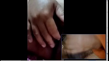 Se masturba con mi pinga