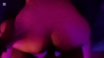 Culazo recibe verga de perrito y unas nalgadas