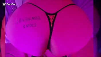 Culazo recibe verga de perrito y unas nalgadas