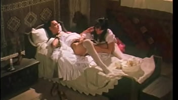 The lesbian orgasm of the beautiful carmen