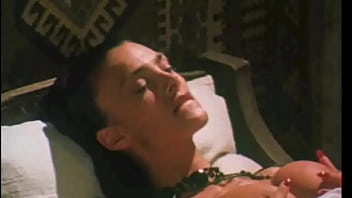 The lesbian orgasm of the beautiful carmen