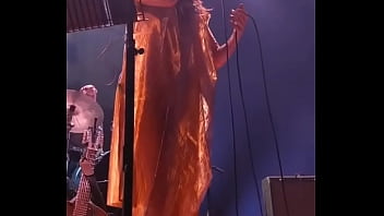 5 ain't be ha wyf plus three