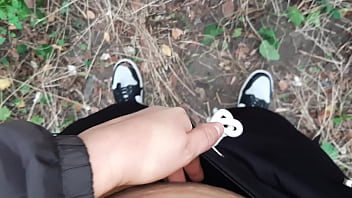 I jerk off in a public park