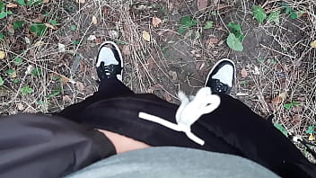 I jerk off in a public park