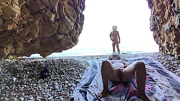 Pussy flash a stranger caught me fucking in public nude beach and gives blowjob with cumshot in my mouth risking to be seen by people near extreme risk sex