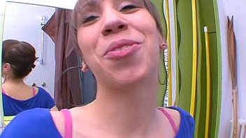 French amateur enorme clito bien dur chatte ouverte