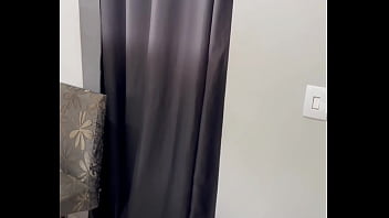 Fui na casa do meu sobrinho para conhecer a namorada dele mas acabei comendo ela