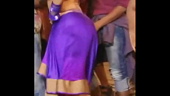 Kanithan actress catherine tresa ass