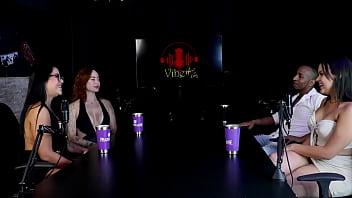 Veja a entrevista safada e cheia de putaria com a maria bittencourt e negro top oficial com thaisa redvelvet e tifany rocha no porn cast brazil parte 2 watch sheer red