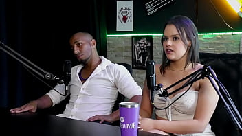 Veja a entrevista safada e cheia de putaria com a maria bittencourt e negro top oficial com thaisa redvelvet e tifany rocha no porn cast brazil parte 2 watch sheer red Veja a entrevista safada e cheia de putaria com a maria bittencourt e negro top oficial com thaisa redvelvet e tifany rocha no porn cast brazil parte 2 watch sheer red