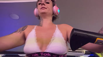 Nossa Não Vi Que Fiquei Muito Molhadinha Fiquei Com A Roupa Transparente thumbnail