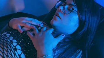 Can i call you daddy while she licks my toes