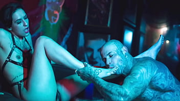 Put your feet on my meat while i lick your soles