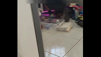 Extrait public épisode 16 saisons 6 défi avec le plombier