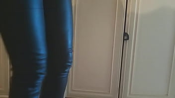 Milf loves her stinky soles