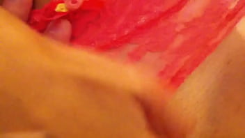 Follando encima de la mesa