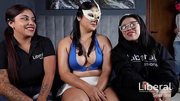 3 vergas para ella sola por primera vez