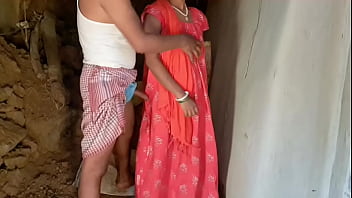 Indian step brother and sister sharing same bed at the please come inside and fuck my pussy full