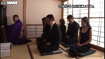 Do Luto Ao Novo Florescer Legendado Yuna Shiina thumbnail