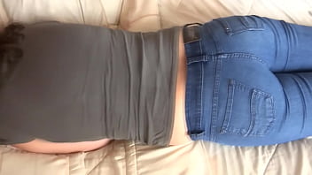 I love showing off my ass with my jeans on and my jeans down