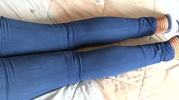 I love showing off my ass with my jeans on and my jeans down