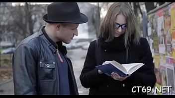 It's so obvious that our sexy lady wants to make out so much