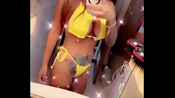 Can you pick out an outfit with me