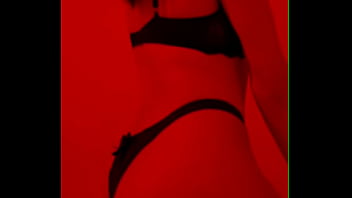 Trans gata sensualizando