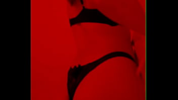 Trans gata sensualizando