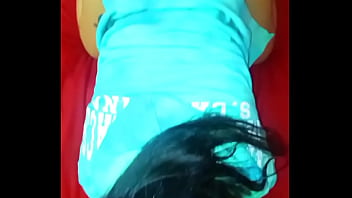 Me masturbo le mamo el pené y me rompe en cuatro