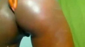 Real ebony plays on cam