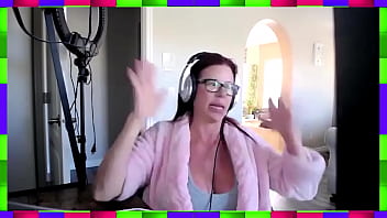 Interview With Big Titted Milf Pornstar Alexis Fawx Behind The Scenes On How She Got Into Porn thumbnail
