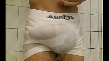 Mala Pesada No Banho thumbnail