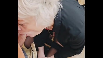 Si tu trouve que je suce bien je t ettend y en a des centaines comme cela