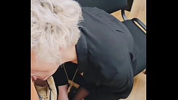 Si tu trouve que je suce bien je t ettend y en a des centaines comme cela