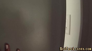 Bathing teen les tongued