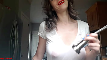 Sage eldritch wetting her shirt & soaping up her boobs