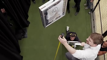 World's fastest vehicle vs world's fastest animal