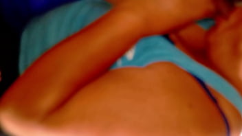 I invite a lady i met at the gym over to my house and she ends up sucking my cock I invite a lady i met at the gym over to my house and she ends up sucking my cock