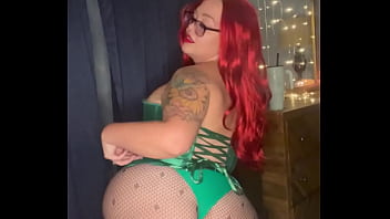 Rt if you’d help me take this off bbw cosplay hotwife