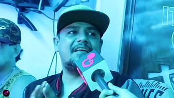 De los bloques de la ciudadela sale el rapero de letras consientes con su escolta