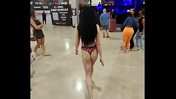 Do you like my exxxotica miami outfit