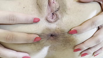 Esperando meu enteado bem putinha e molhadinha