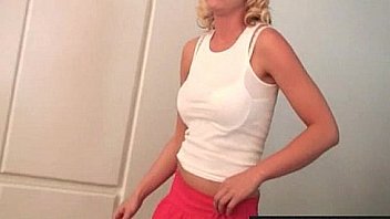 Teen latina squirts while getting fucked 6