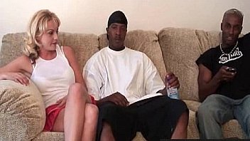 Teen latina squirts while getting fucked 6