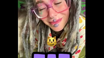 Rescued pregnant mia and give her kittenzz a good and calm life