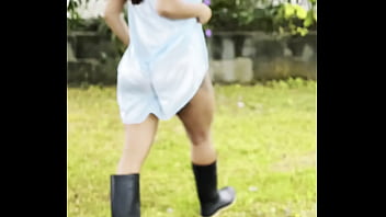 Shy latina maid fucks her boss and makes him cum leyne rodriguez