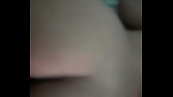 Comendo ela muito puta