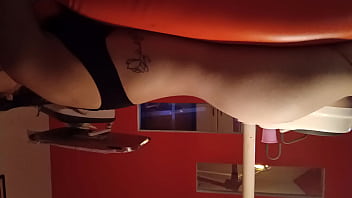 Dentista me hace limpieza de culo